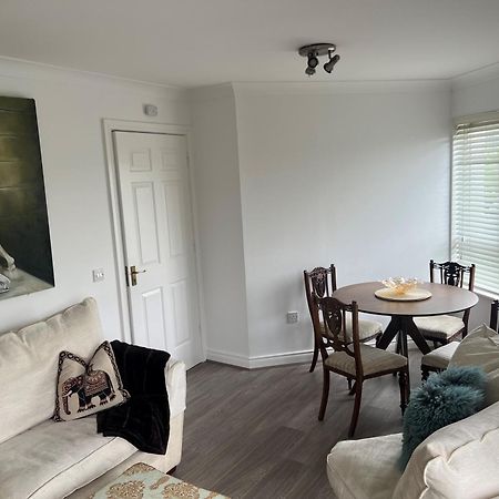 Cosy 2 Double Bed Apartment 스워드 외부 사진