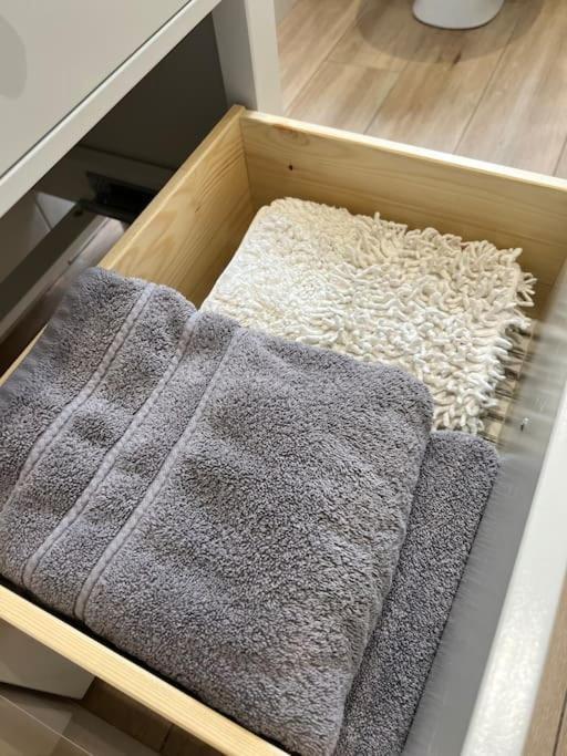 Cosy 2 Double Bed Apartment 스워드 외부 사진