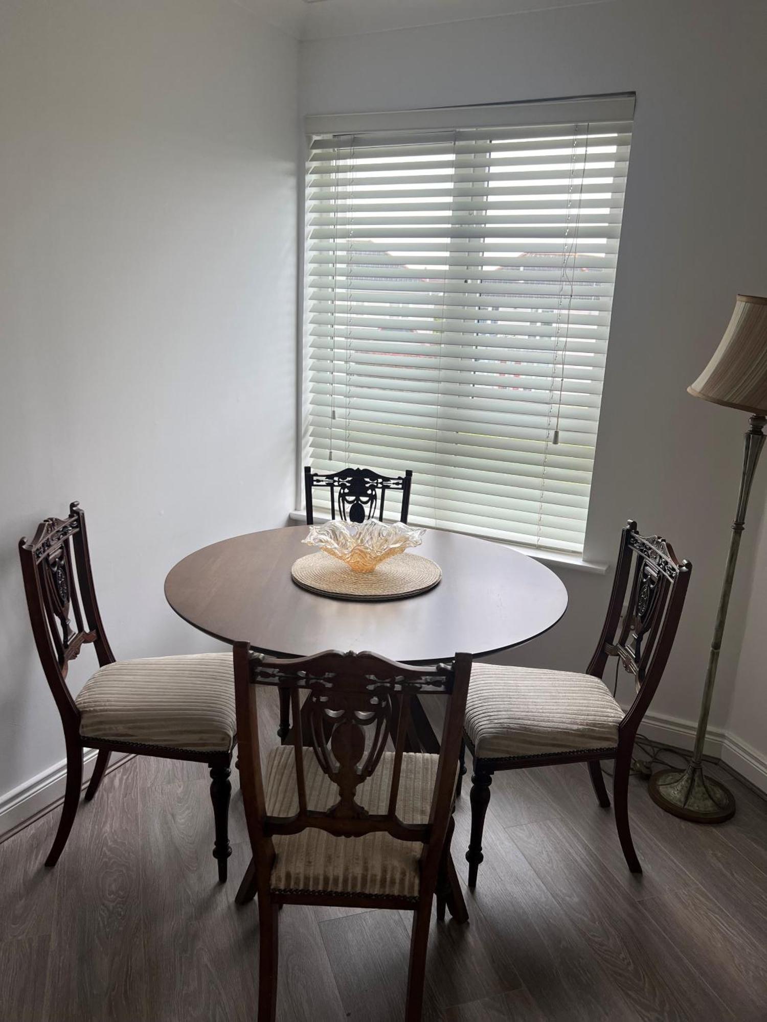 Cosy 2 Double Bed Apartment 스워드 외부 사진